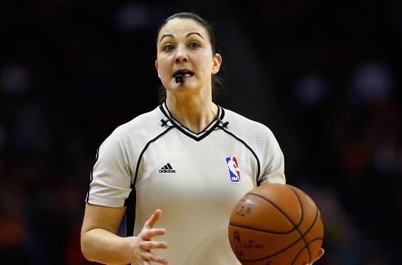 nba裁判吹的哨子里还有这样的黑科技