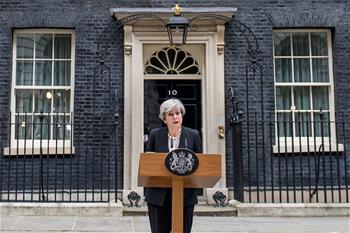 英国首相谴责曼彻斯特恐袭案