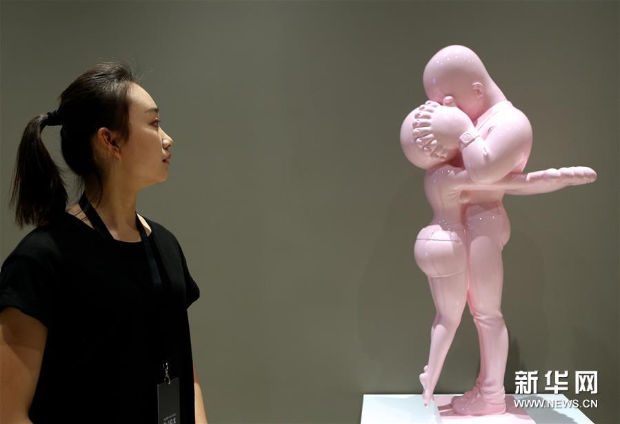 （文化）（1）当代女性精神艺术展在京举行