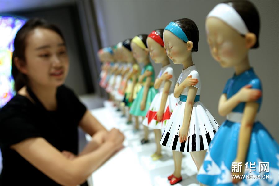（文化）（4）当代女性精神艺术展在京举行