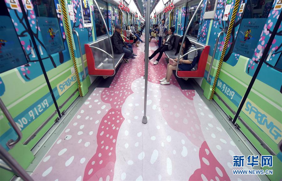 （文化）（6）杭州地铁穿上“动漫”装
