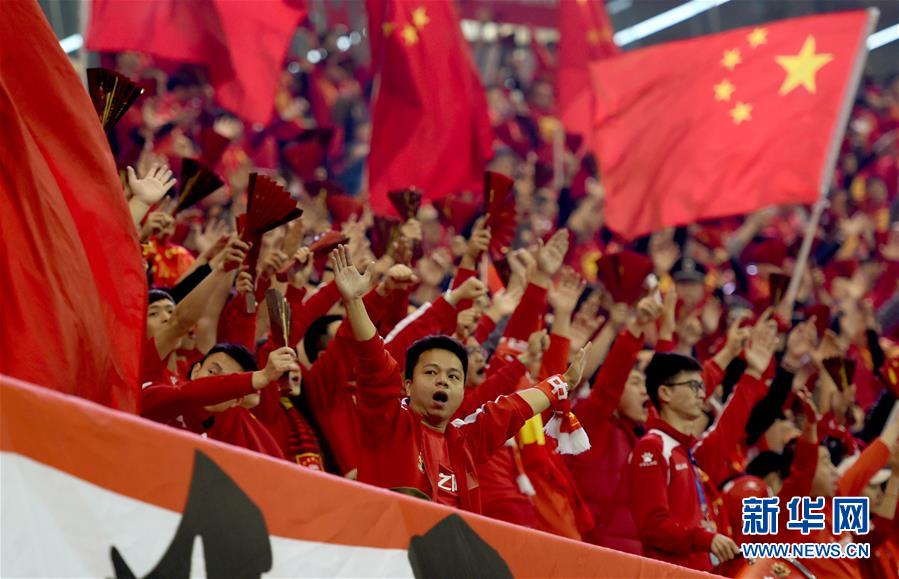 （体育）（57）足球——世预赛：中国队战胜韩国队