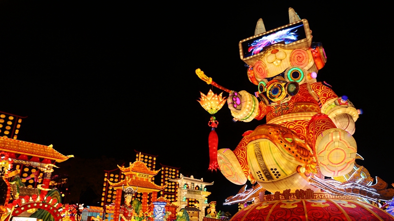 观自贡灯过中国年 第29届自贡国际恐龙灯会开幕