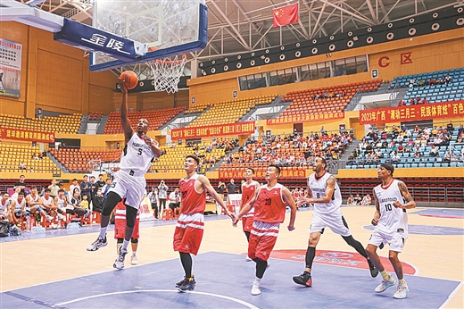 桂滇黔三省（区）篮球邀请赛在百色打响
