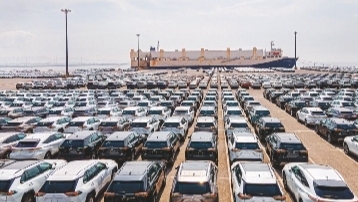 大连港前5个月汽车进出口量劲增116.15%